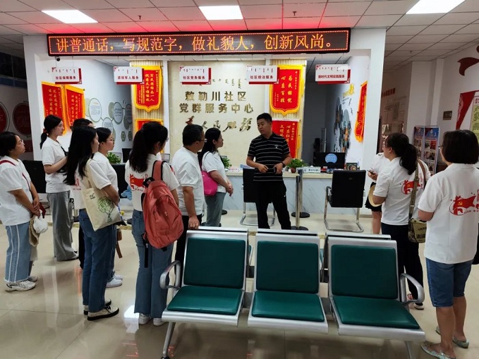 166dac3fdba847f9b62e359c758d22cb.jpg