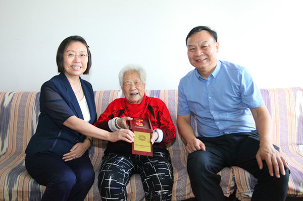 030bf8408e0543409dad4db692af430c.jpg 7cac4c0e17c24ea6bf080ee75b22ea5c_副本.jpg