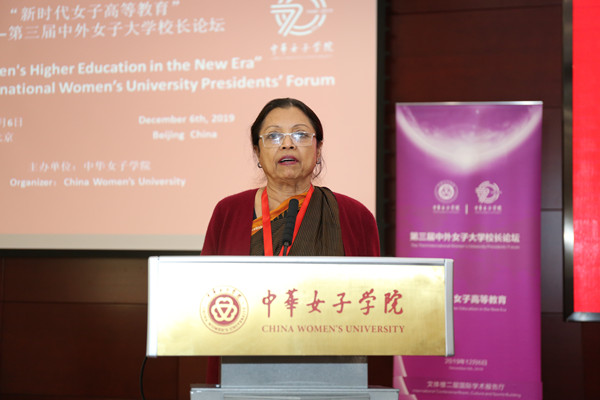 bf2c888d1dff4825a607ea9806085e6e.jpg Perween Hasan_副本.jpg