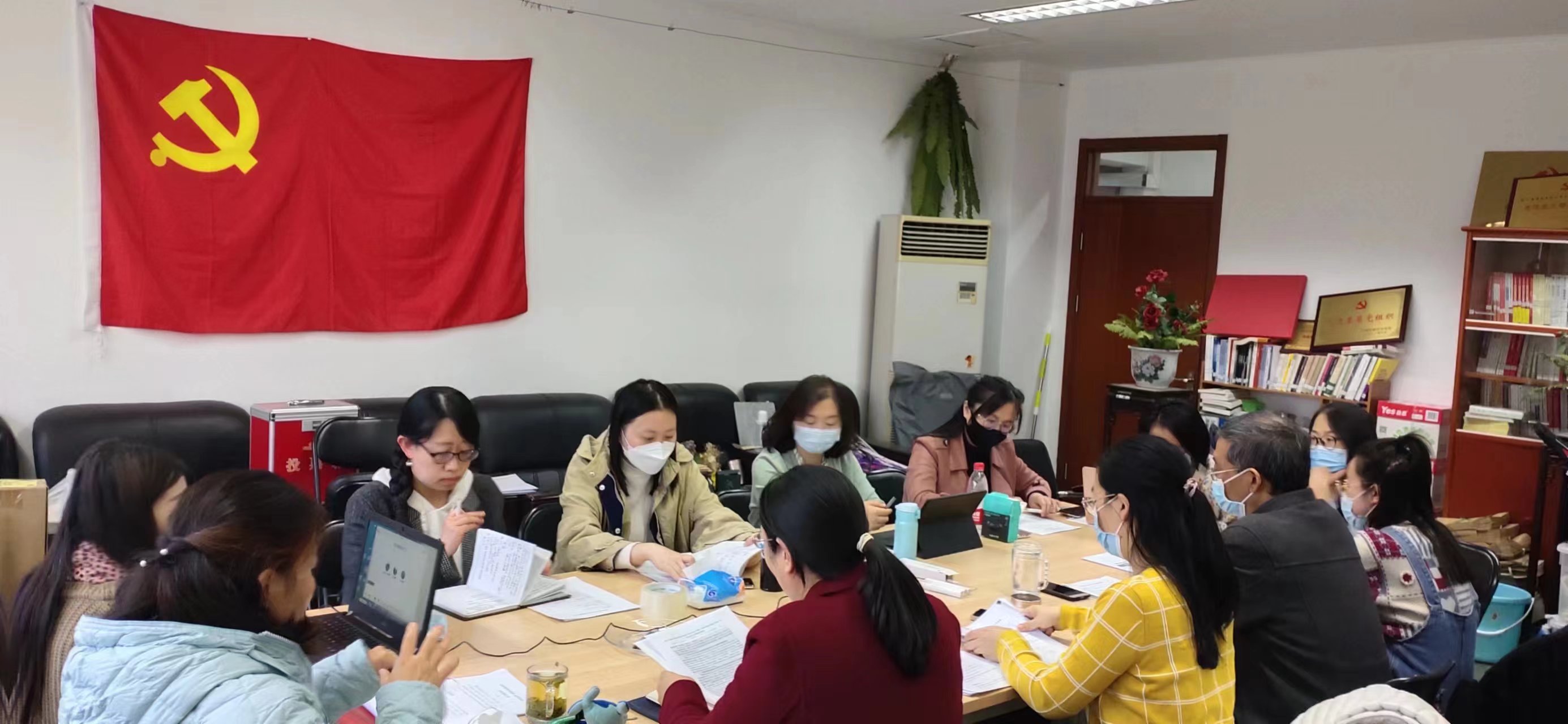 24110321c2a8434fb4189362aecb79e1.jpg 24110321c2a8434fb4189362aecb79e1.jpg