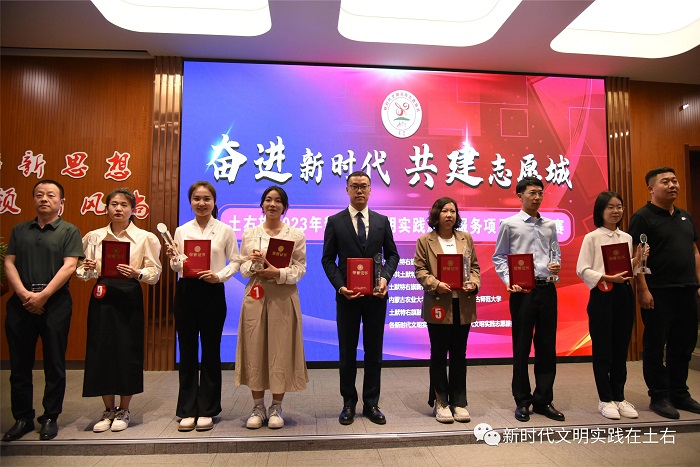 5a89f2b55d704aef98746e5f965f8085.jpg 21.jpg