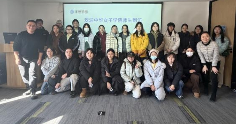 75d306aa95640ef0fcc043955ee72cce